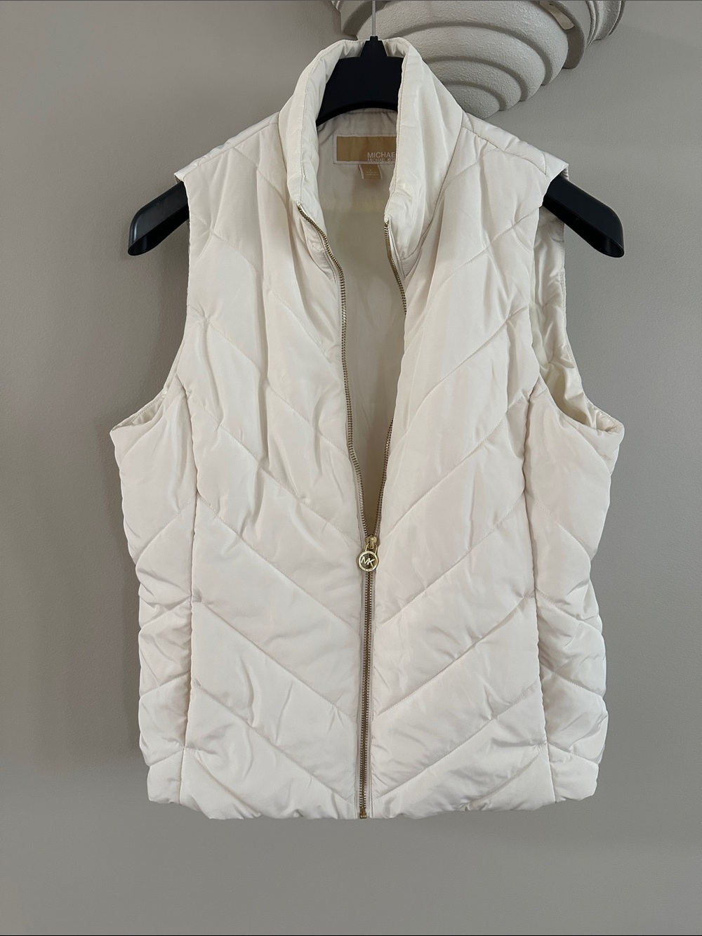 MICHAEL Michael Kors Ivory Quilted Puffer Vest